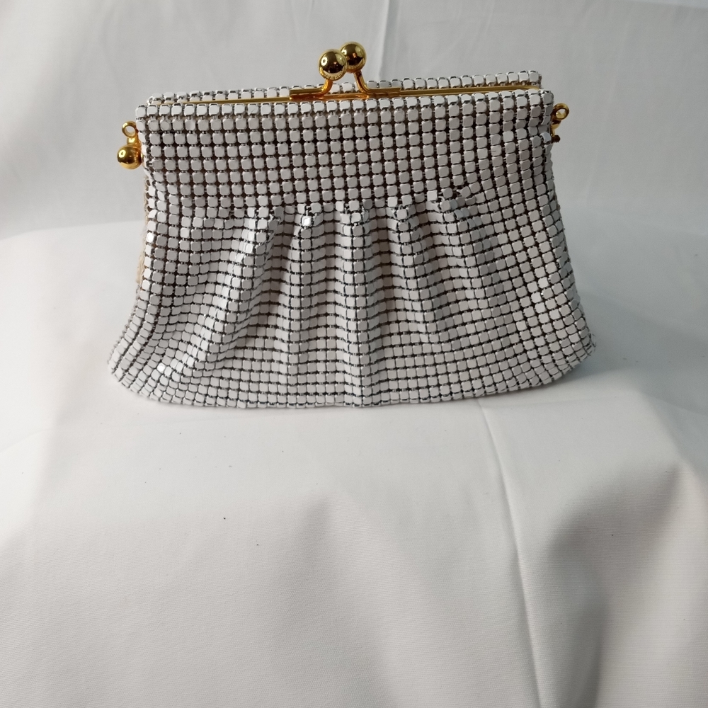 Clutch purse